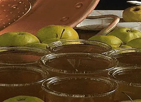 Gelée de pommes à la menthe