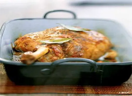 Gigot aux 40 gousses d'ail