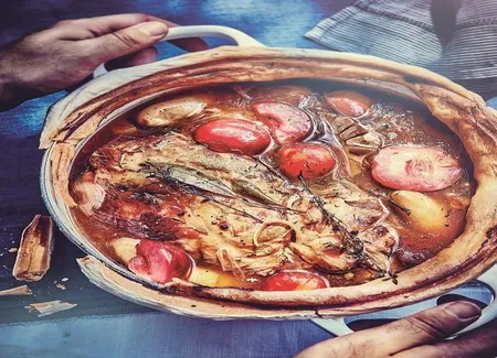 Gigot de sept heures aux prunes