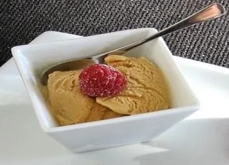 Glace au caramel au gingembre