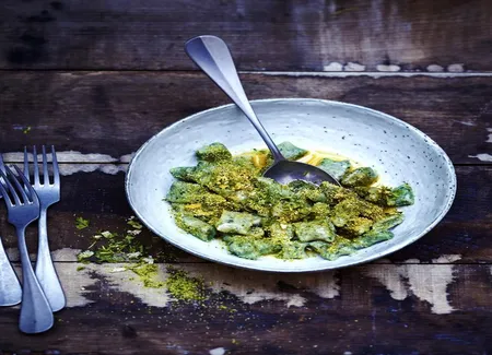 Gnocchis au kale, pesto de pistaches