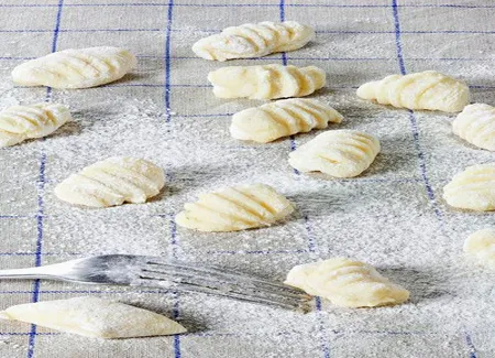 Gnocchis de topinambours à la sauce blanche