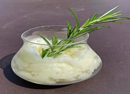 Granité de citron au romarin