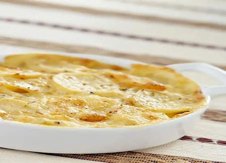 Gratin de pommes de terre au saumon fumé