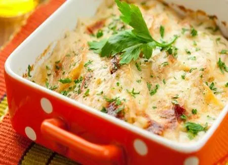 Gratin de pommes de terre aux deux saumons