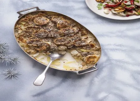 Gratin topinambours-pommes de terre à l'amande et au chèvre
