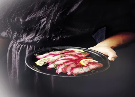 Gravlax de saumon à la betterave