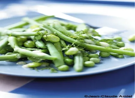 Green sunshine salad & vinaigrette leon