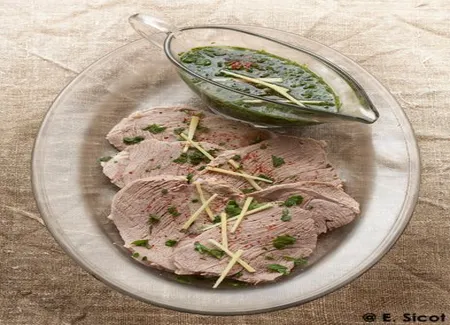Le britannique : gigot en pot-au-feu