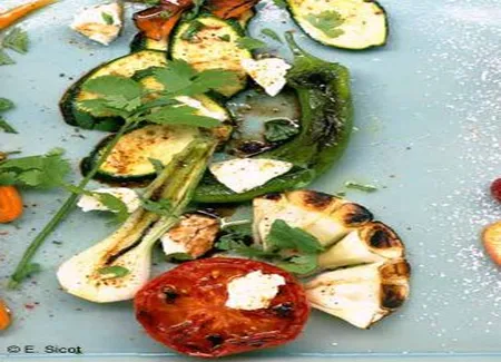 Légumes grillés et feta allégée