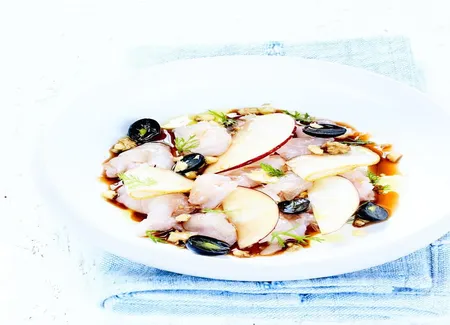 Lieu jaune et vinaigre la pommée, pommes, poires, raisins