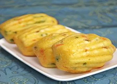 Madeleines au saumon fumé et fromage à la crème
