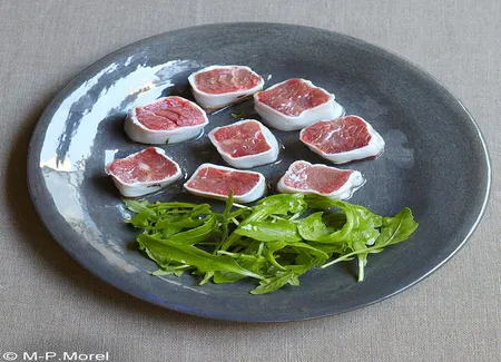 Makis de boeuf au lard