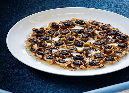 Manti au boeuf, sauce yaourt à l'ail