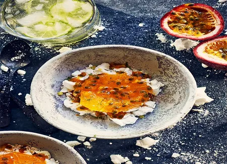 Meringue orange, fruit de la passion, et cachaça