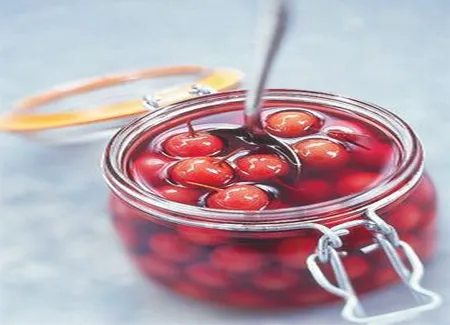 Mes petites cerises à l'eau-de-vie