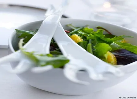 Mesclun aux herbes et aux oranges