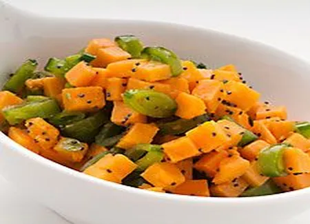 Micro-salade douce aux pois nouveaux