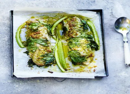 Mignons de porc en croûte de pesto, pommes céleri