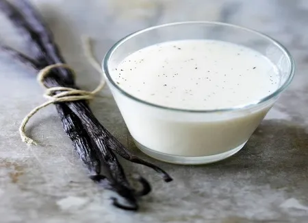 Milk shake banana flip