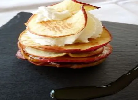Mille feuille croquant fondant de pommes aux fruits de la passion