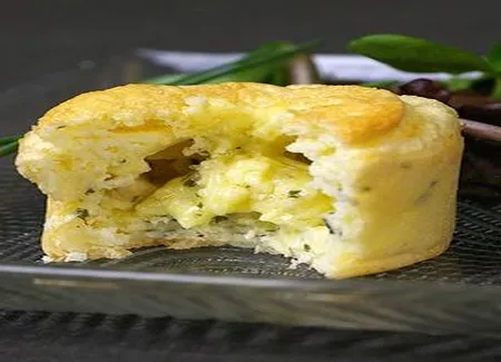 Moelleux de pommes de terre au coeur d'emmentaler aoc