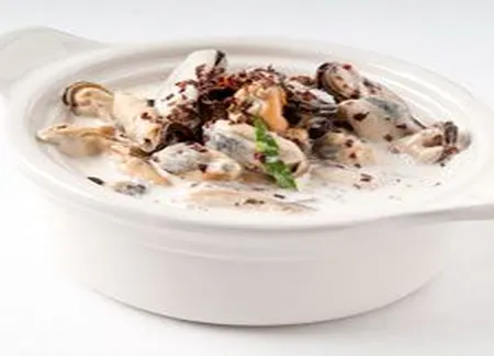 Moules à la crème épaisse