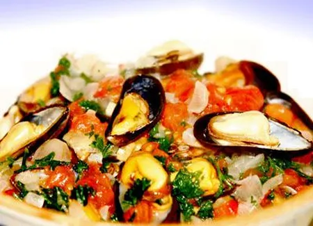 Moules à la tomate