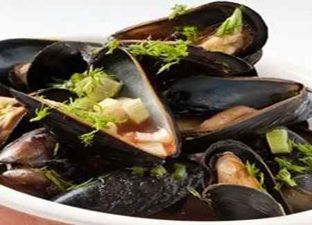 Moules au vin blanc et aneth
