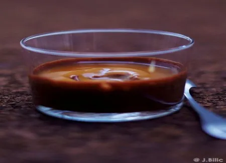 Mousse au chocolat, caramel au beurre salé