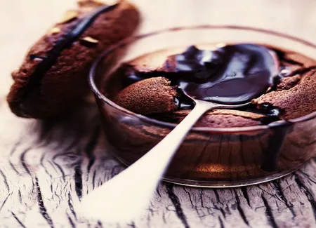 Mousse au chocolat noir à cuire