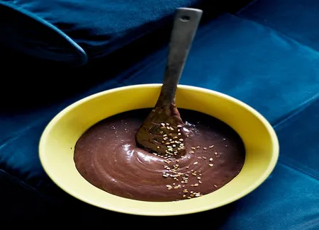 Mousse au chocolat noir et pâte à tartiner
