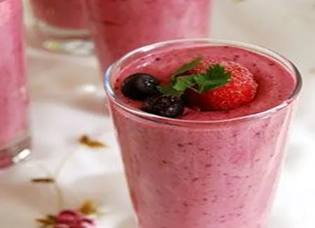 Mousse de petits fruits à la coriandre