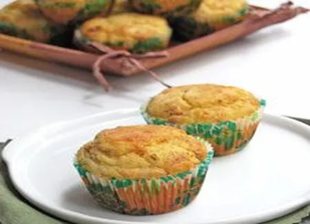 Muffins au cheddar et bacon