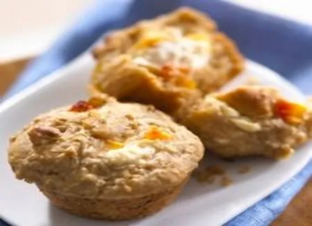 Muffins aux pêches et cannelle