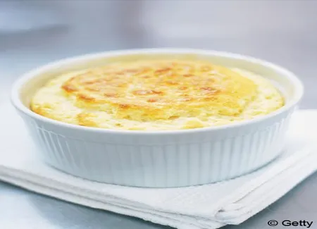 Oeufs cocotte aux pointes d'asperges et piment d'espelette