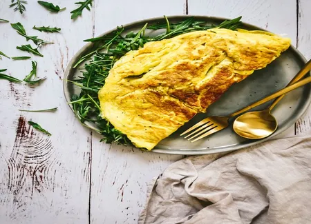 Omelette gorgonzola roquette