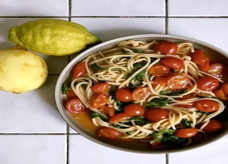 One pot pasta spaghetti, tomates-cerises, citron