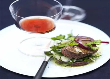 Pavés de boeuf à la roquette et au parmesan