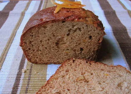 Pain d'épices aux zestes confits