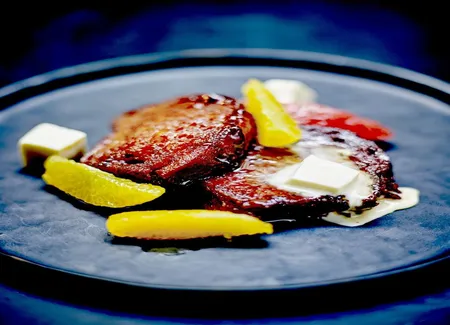 Pain perdu, beurre de panna cotta et pamplemousse