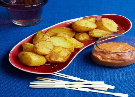 Patatas bravas