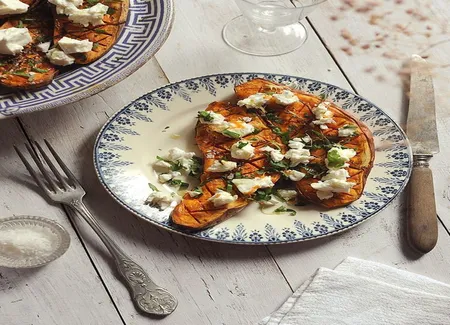Patates douces rôties à la feta