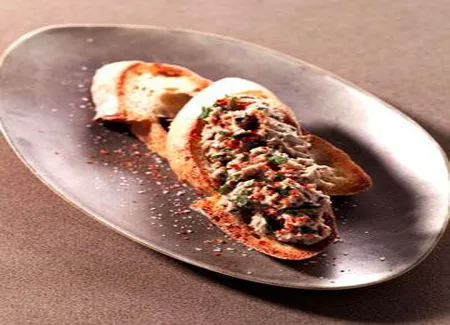 Pâte à tartiner épicée aux herbes