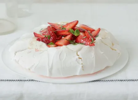Pavlova fraise et crème vanille