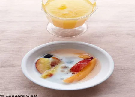 Peach bellini, pêches au prosecco