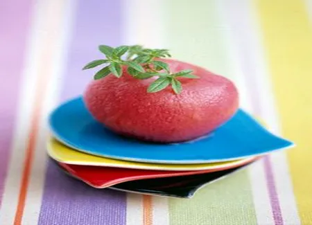 Pêches roses à la verveine