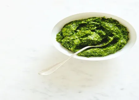 Pesto d'herbes et de noix de cajou