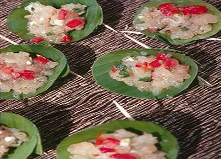 Petit haché d'otholite* en feuille de bananier