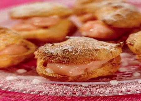Petits choux fraise bonbon spécial petits chefs